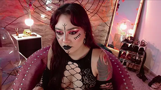 Snapshot of samara_smithh chatting on 10/27/25, 11:58 samara smithh online show from 10/27/25, 11:58