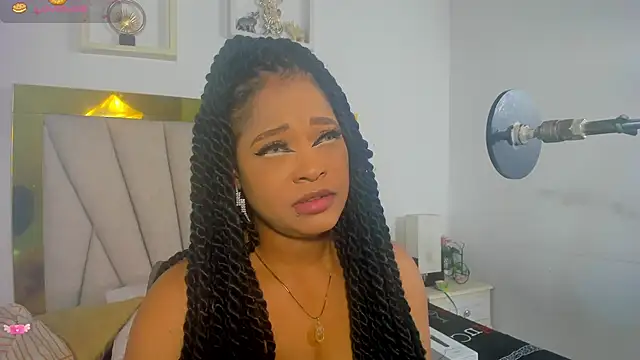 Snapshot of angel_dthroatt chatting on 01/05/25, 12:10 angel dthroatt online show from 01/05/25, 12:10