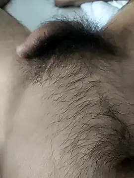 Snapshot of zhouzhou66 chatting on 12/20/25, 02:07 zhouzhou66 online show from 12/20/25, 02:07