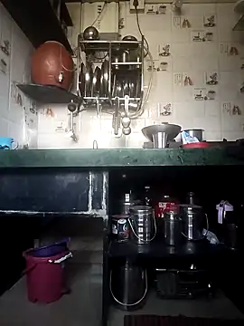 Snapshot of Sand-1 chatting on 01/25/25, 03:30 Sand-1 online show from 01/25/25, 03:30