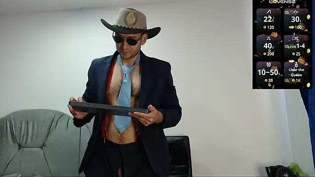 sexy-boy071 online show from 02/14/25, 08:26