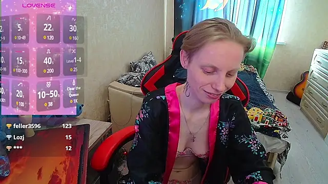 Alexis Gordon online show from 02/26/25, 11:20