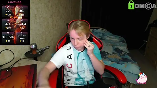 Alexis Gordon online show from 10/24/25, 02:57