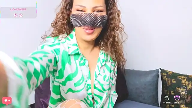 Turkish Latina online show from 04/26/26, 01:53