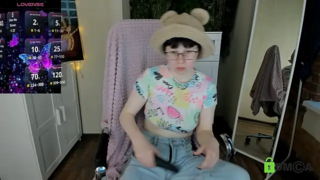 Melissa Wells online show from 09/20/25, 03:13