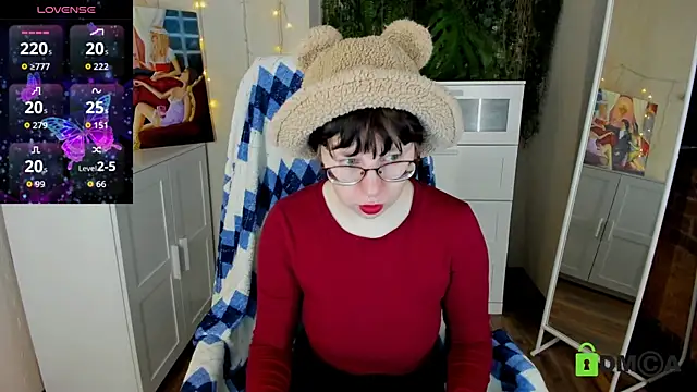 Melissa Wells online show from 10/15/25, 02:39