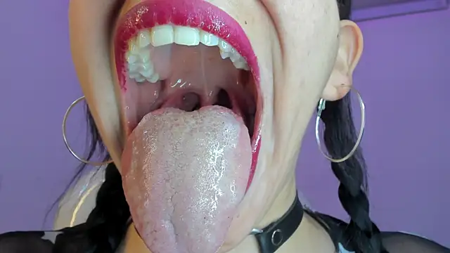 Snapshot of Katty_mouth chatting on 07/05/26, 05:31 Katty mouth online show from 07/05/26, 05:31