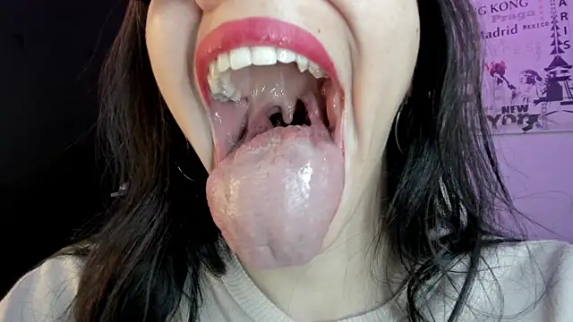 Snapshot of Katty_mouth chatting on 08/01/26, 07:24 Katty mouth online show from 08/01/26, 07:24