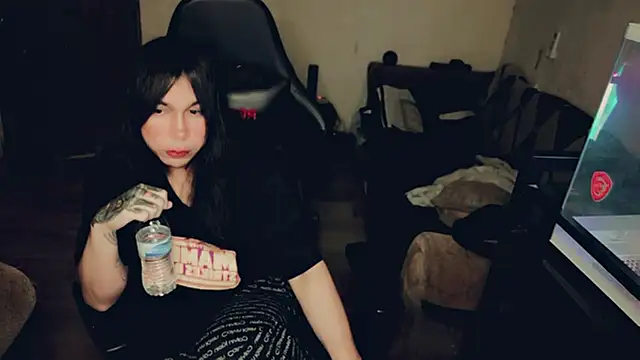 evelyntvsexy online show from 07/14/26, 07:35