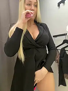 Snapshot of Deonta_ chatting on 12/08/24, 04:50 Deonta online show from 12/08/24, 04:50