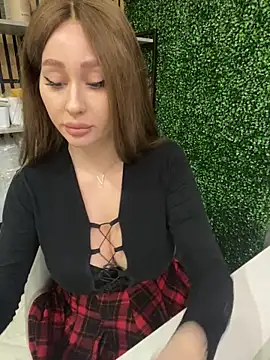 Snapshot of Deonta_ chatting on 11/30/25, 12:03 Deonta online show from 11/30/25, 12:03