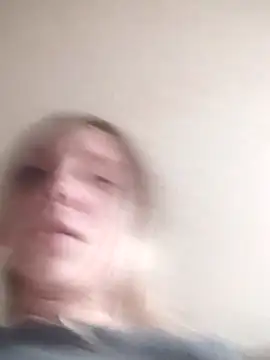 Snapshot of LeraSweet chatting on 12/05/24, 09:28 LeraSweet online show from 12/05/24, 09:28