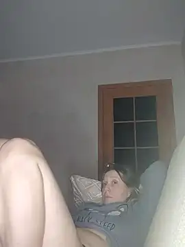 Snapshot of LeraSweet chatting on 01/08/25, 08:29 LeraSweet online show from 01/08/25, 08:29