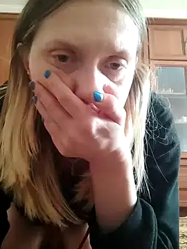 Snapshot of LeraSweet chatting on 02/19/25, 11:38 LeraSweet online show from 02/19/25, 11:38