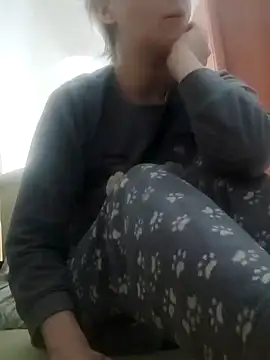 Snapshot of LeraSweet chatting on 02/25/25, 08:09 LeraSweet online show from 02/25/25, 08:09