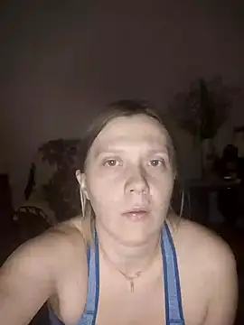 Snapshot of LeraSweet chatting on 03/09/25, 08:21 LeraSweet online show from 03/09/25, 08:21