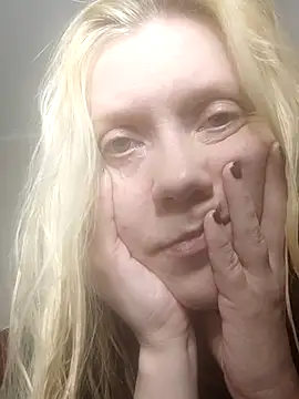 LeraSweet online show from 04/26/26, 07:11