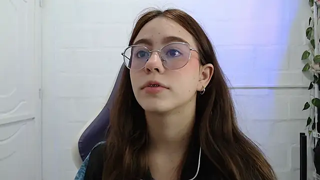 BlairVicent online show from 10/03/25, 03:20