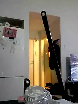 Snapshot of eltoulou chatting on 01/09/25, 03:44 eltoulou online show from 01/09/25, 03:44