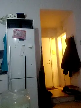 Snapshot of eltoulou chatting on 02/17/25, 04:20 eltoulou online show from 02/17/25, 04:20