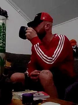 Snapshot of eltoulou chatting on 02/27/25, 09:36 eltoulou online show from 02/27/25, 09:36