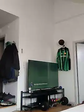 Snapshot of eltoulou chatting on 03/02/25, 06:27 eltoulou online show from 03/02/25, 06:27