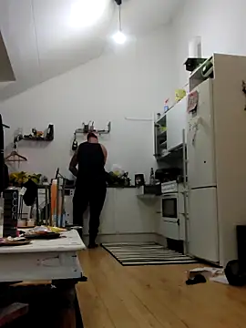 Snapshot of eltoulou chatting on 03/11/25, 07:14 eltoulou online show from 03/11/25, 07:14