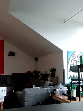 Snapshot of eltoulou chatting on 03/12/25, 04:56 eltoulou online show from 03/12/25, 04:56