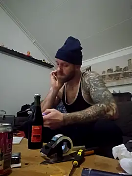 eltoulou online show from 12/14/25, 11:53