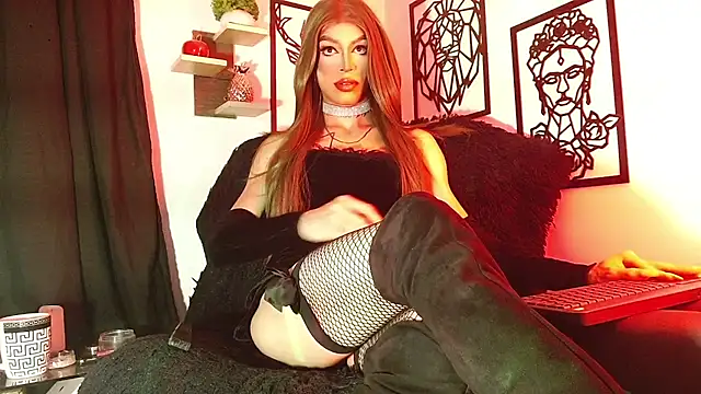 Carla Walton online show from 06/10/26, 04:12