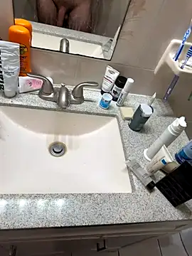 Snapshot of Johnwickkkh chatting on 11/08/25, 08:25 Johnwickkkh online show from 11/08/25, 08:25