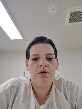 Snapshot of BeckiTooSweet chatting on 09/12/25, 06:52 BeckiTooSweet online show from 09/12/25, 06:52