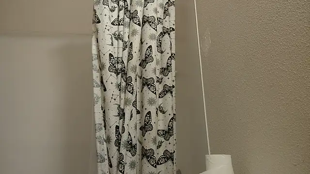 Snapshot of BeckiTooSweet chatting on 10/26/25, 06:14 BeckiTooSweet online show from 10/26/25, 06:14