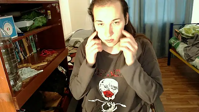 EvaMiron online show from 03/18/25, 05:52