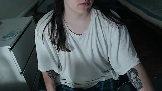 EvaMiron online show from 11/12/25, 11:25