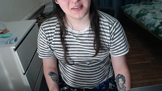 EvaMiron online show from 02/16/26, 12:51