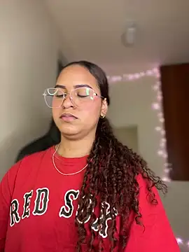 Snapshot of gretta_kler1 chatting on 12/19/24, 12:24 gretta kler1 online show from 12/19/24, 12:24