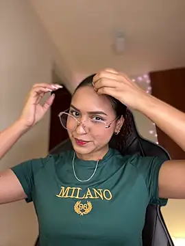 Snapshot of gretta_kler1 chatting on 12/19/24, 09:38 gretta kler1 online show from 12/19/24, 09:38