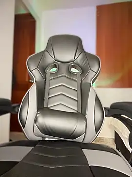 Snapshot of gretta_kler1 chatting on 02/23/25, 07:28 gretta kler1 online show from 02/23/25, 07:28