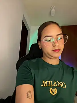 Snapshot of gretta_kler1 chatting on 03/06/25, 02:29 gretta kler1 online show from 03/06/25, 02:29