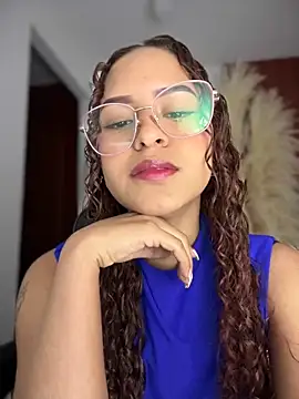 Snapshot of gretta_kler1 chatting on 09/28/25, 07:19 gretta kler1 online show from 09/28/25, 07:19