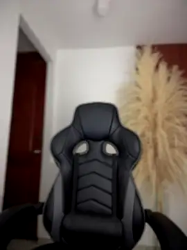 Snapshot of gretta_kler1 chatting on 10/24/25, 11:28 gretta kler1 online show from 10/24/25, 11:28