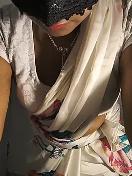 FANTASY QUEEN 07 online show from 06/11/26, 02:33