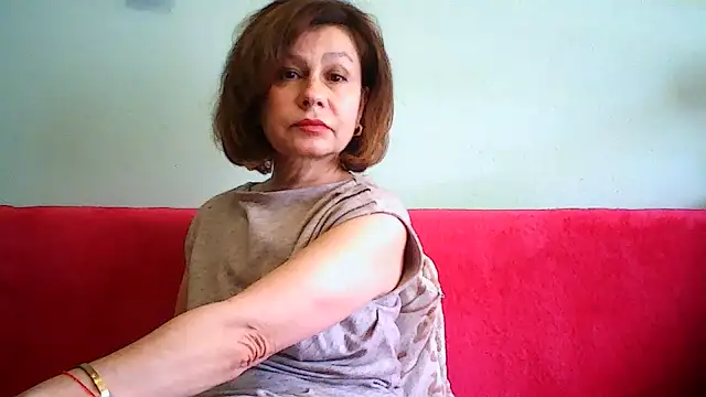 Snapshot of Mat_Elenore chatting on 06/07/26, 08:07 Mat Elenore online show from 06/07/26, 08:07