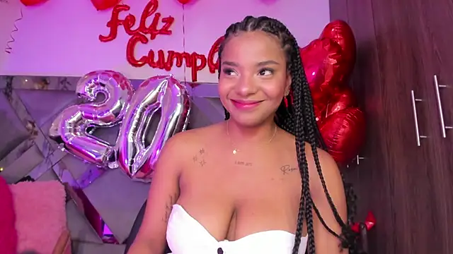 Iris hott1 online show from 12/24/24, 02:10