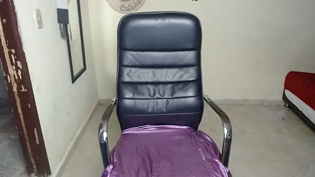 Snapshot of Debora_1_2_3 chatting on 10/31/25, 03:18 Debora 1 2 3 online show from 10/31/25, 03:18