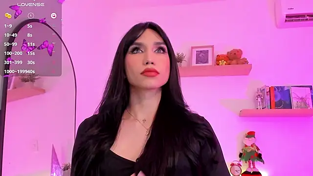 Snapshot of rose_saenz chatting on 12/30/24, 11:28 rose saenz online show from 12/30/24, 11:28