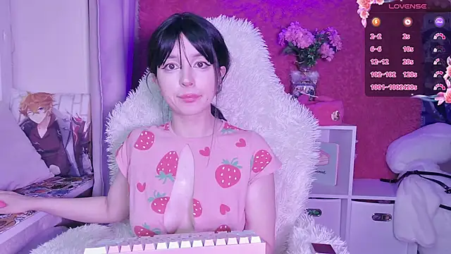 Snapshot of berrybaebaby chatting on 02/04/25, 06:57 berrybaebaby online show from 02/04/25, 06:57