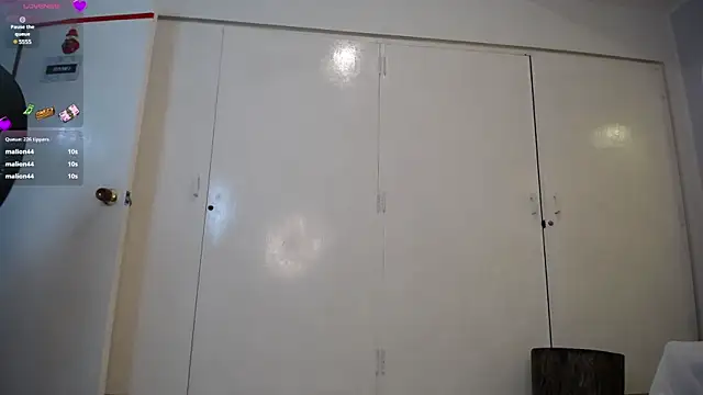 genesis moretz online show from 12/19/24, 10:02