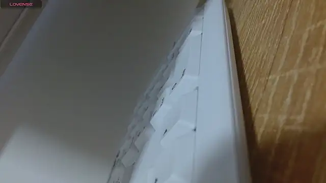 genesis moretz online show from 02/18/26, 10:39